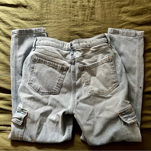 Hollister Cargo Jeans - Picture 3 of 4